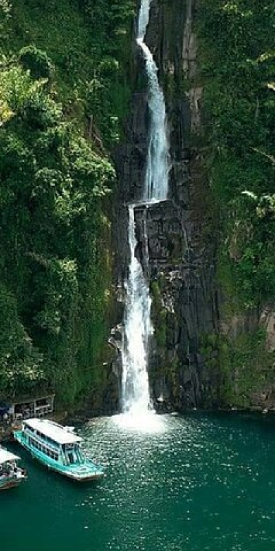 900d827e-e923-4e39-8e9a-c33559aafe10_half-day-samosir-island-hopping-by-boat