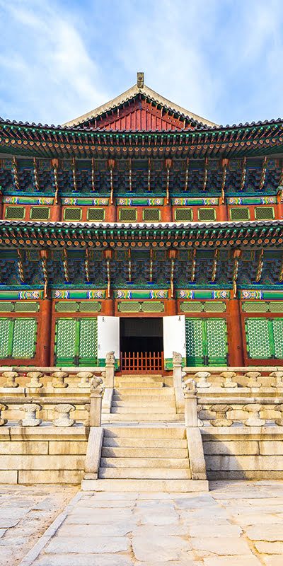 Gyeongbokgung-palace-Seoul-architecture-view